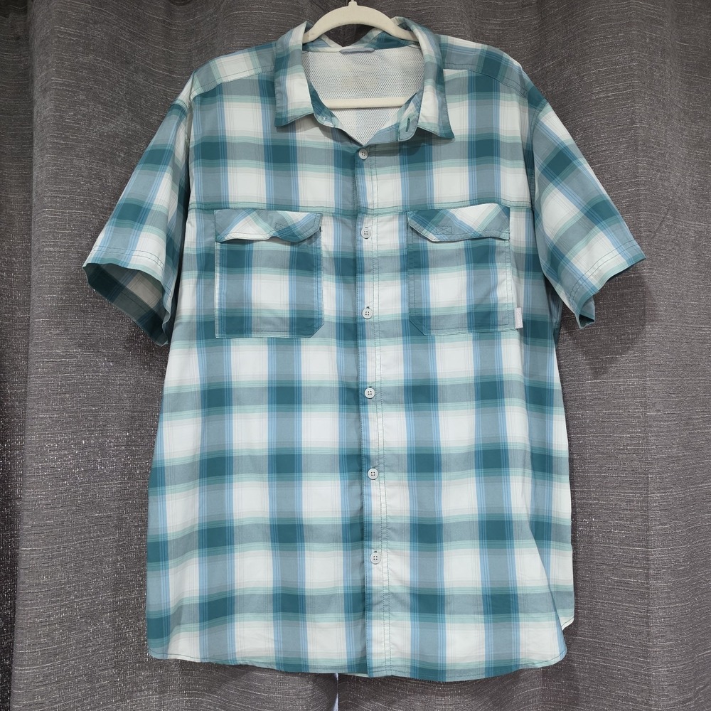 Columbia Button Up Shirt Mens XXL Plaid Vented Short Sleeve Sleeve Omni‎ Shade